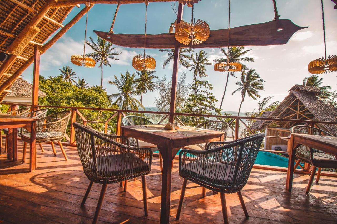 Zanzibella Hotel & Spa 키웬그와 외부 사진 The View Bar