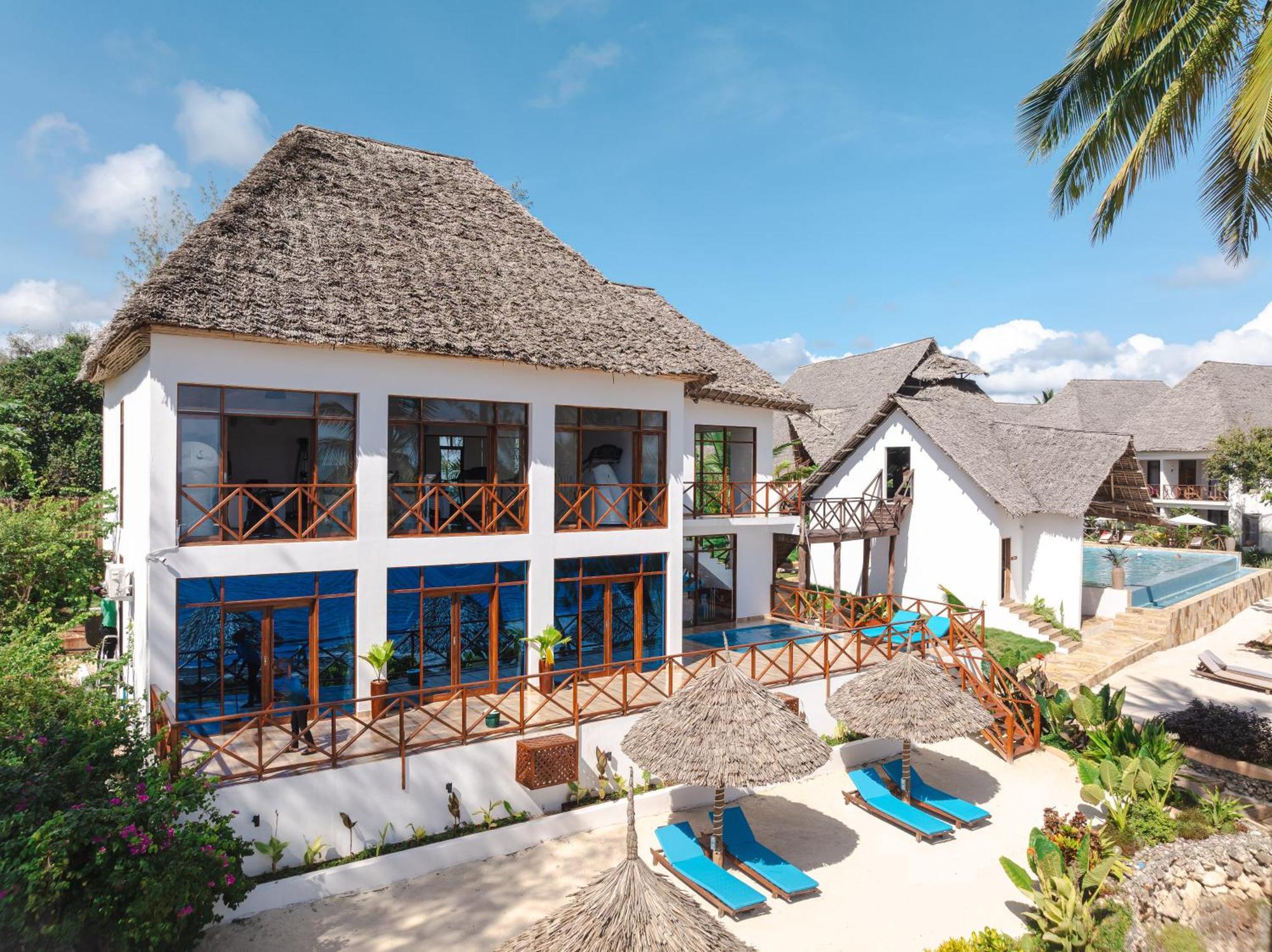 Zanzibella Hotel & Spa 키웬그와 외부 사진 The Tides Hotel